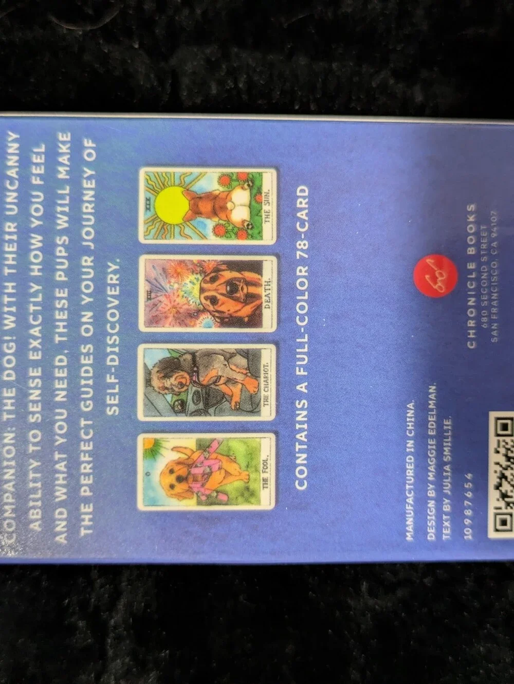 Chronicle Books Dog Tarot Deck - Blue, Red, Yellow